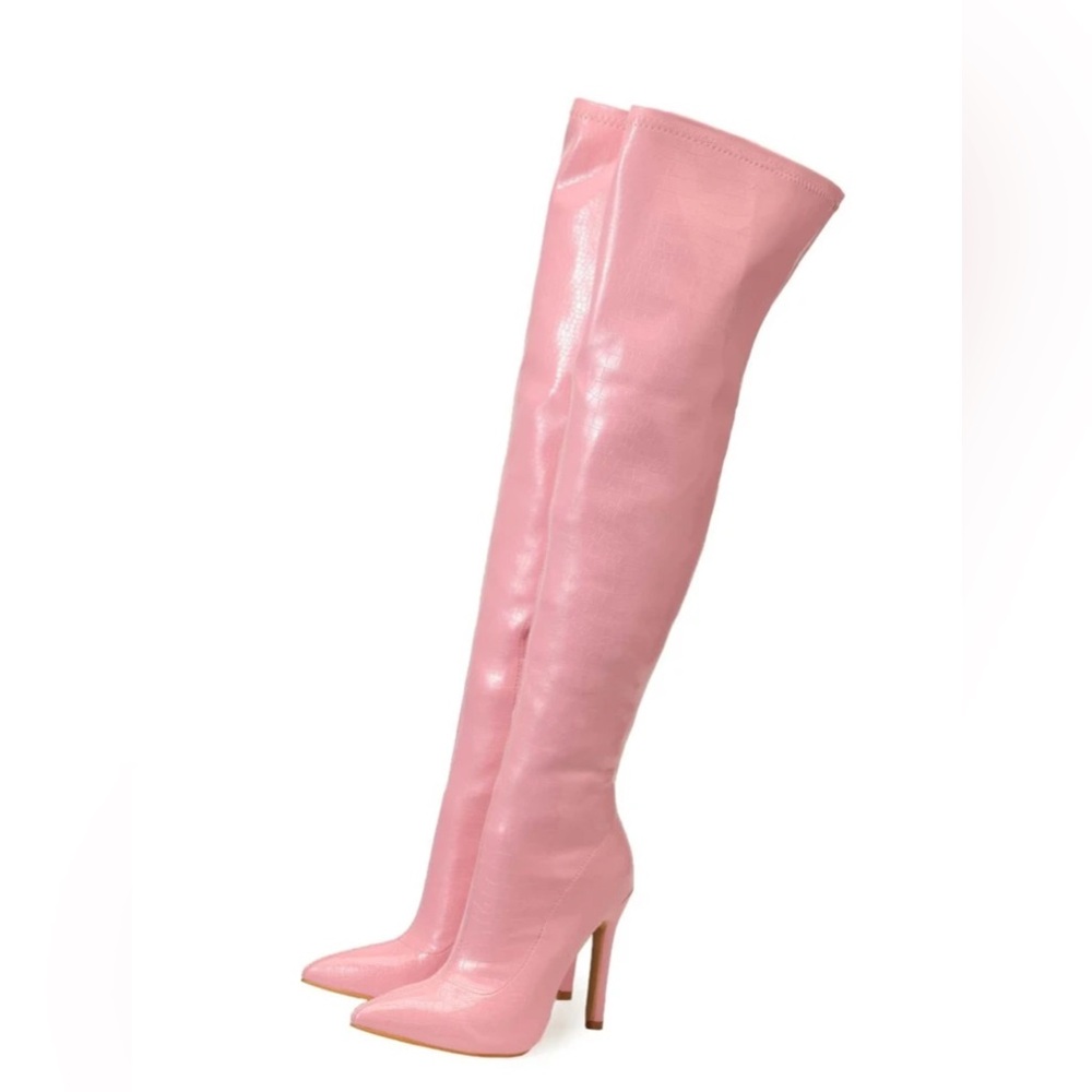Baby pink thigh highs boots NWT size 5.5